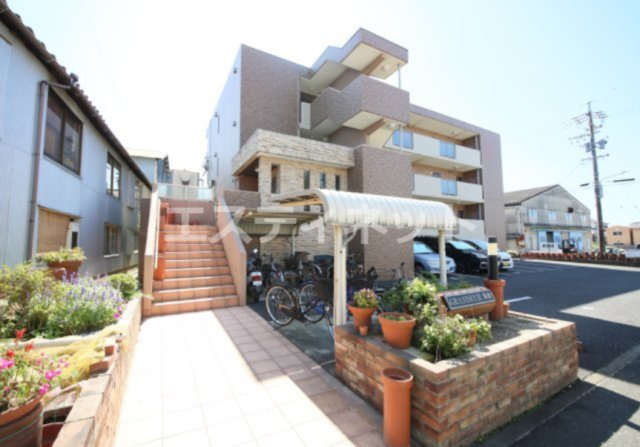 GRANDEUR陶館
