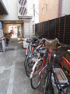 【その他共用部分】 | 自転車の駐輪も可能です。