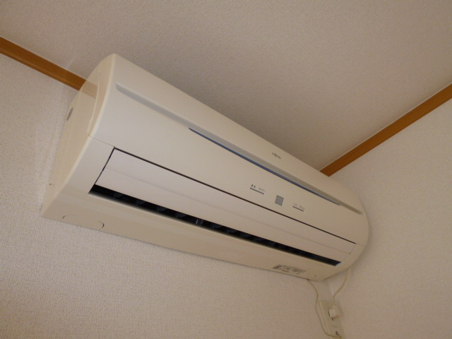 スマイル辻の設備|エアコン