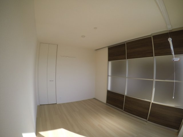 【洋室】 | ヴェリタ