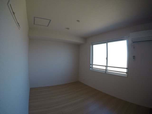 【洋室】 | ヴェリタ