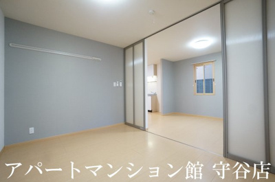 【寝室】 | ハイツ・クレール坂東B