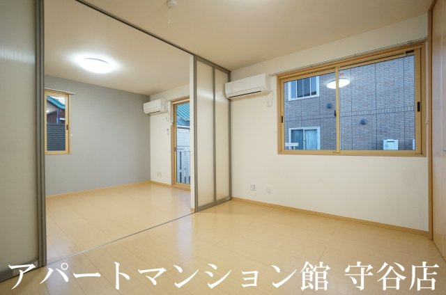 ハイツ・クレール坂東Bの寝室