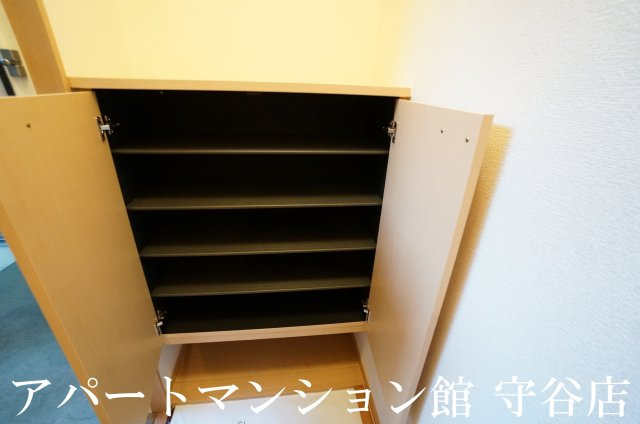 ハイツ・クレール坂東Bの収納