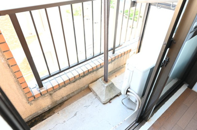 【バルコニー】 | 中大路ビル