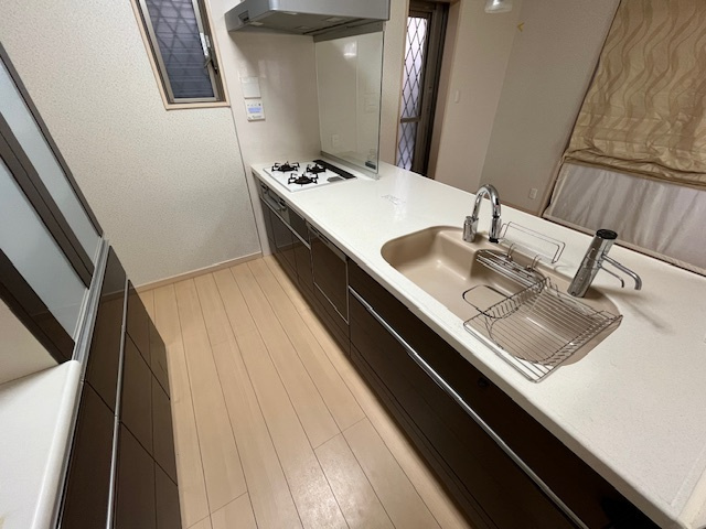 大阪狭山市半田２丁目一戸建のキッチン