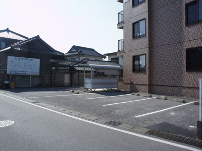 【駐車場】 | ラフォーレ・ポワールⅢ | 駐車場2台込みです♪