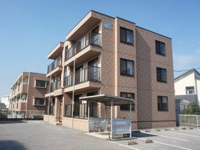 【外観】 | ラフォーレ・ポワールⅢ | 3階建てマンションです♪