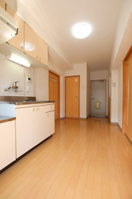 【居間・リビング】 | マンションサンライズ壱番館