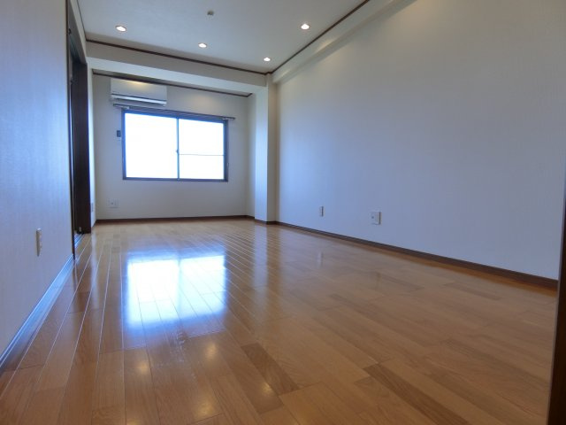 新栄プロパティー北野田Ⅱの内装