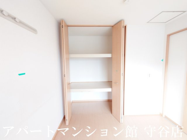 リビングタウン陽光台Aの収納|反転です