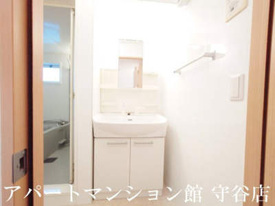 【独立洗面台】 | リビングタウン陽光台A | 反転です