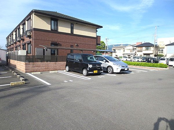 セピアコートの駐車場