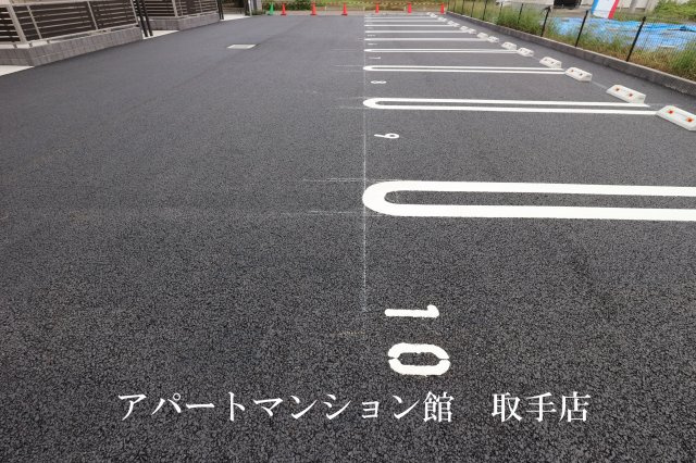 Lencois(レンソイス)の駐車場