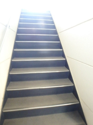 【ロビー】 | ルマーJ