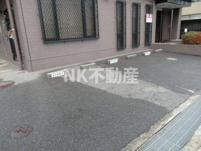 【駐車場】 | パレイースト小阪（河内小阪賃貸） | 駐車スペースもあります