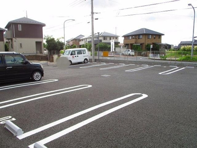 【駐車場】 | イーストパレス