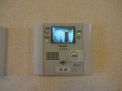  | イーストパレス