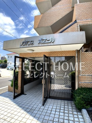 【エントランス】 | レジデンスボナール | 清潔なエントランスです