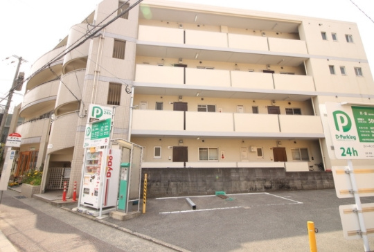 【外観】 | マリンクーペ井尻館