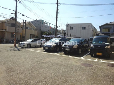 【駐車場】 | エスポワールトキワ | 駐車スペースもあります