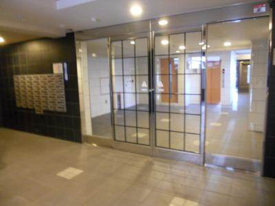 インベスト京都堀川のエントランス