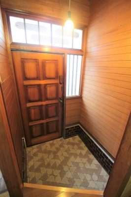 【玄関】 | 都塚貸家