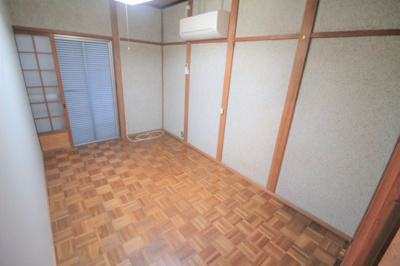 【居間・リビング】 | 都塚貸家