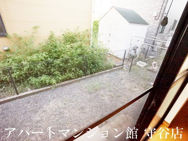 グランドールきぬの里の庭