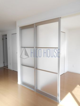 越山マンションの洋室