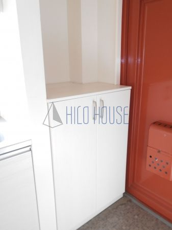 越山マンションの玄関