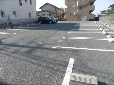 【駐車場】 | ブレインコートカルハマ | ブレインコートカルハマ