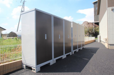 【収納】 | ラヴィーヌ芝の内A | 外物置付き