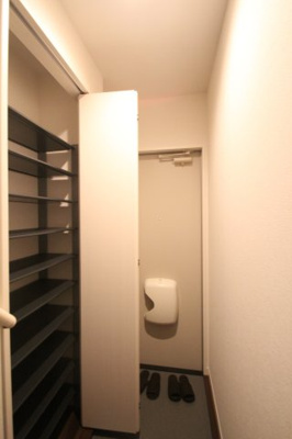 【収納】 | ラヴィーヌ芝の内A | 大容量のシューズボックス