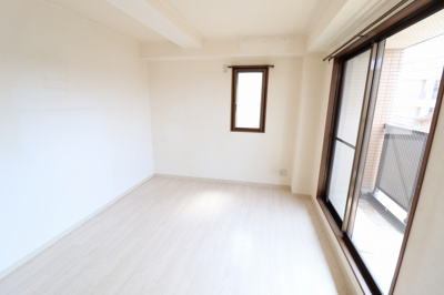 【洋室】 | メゾンコトブキ新森