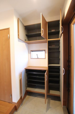 【収納】 | 河内長野市原町3丁目貸家 | シューズボックス
