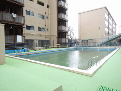 【その他共用部分】 | 三ツ沢ハイタウン2号棟 | 大人用プール