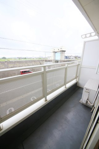 ブライニィー　エアーのバルコニー