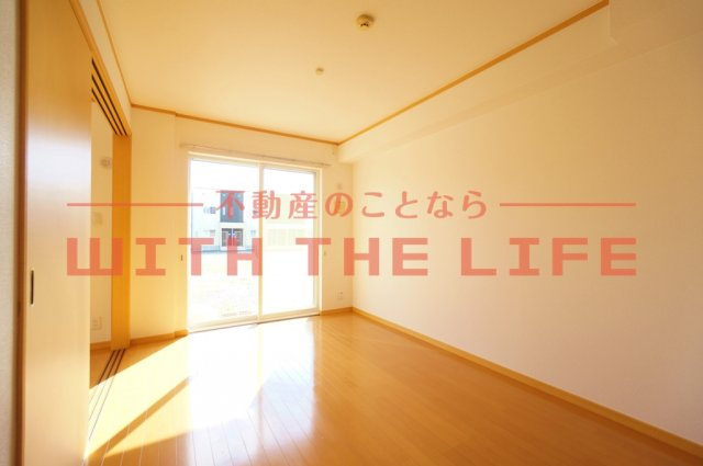 グランデール【キャッシュバック対象】の居間・リビング|リビングです