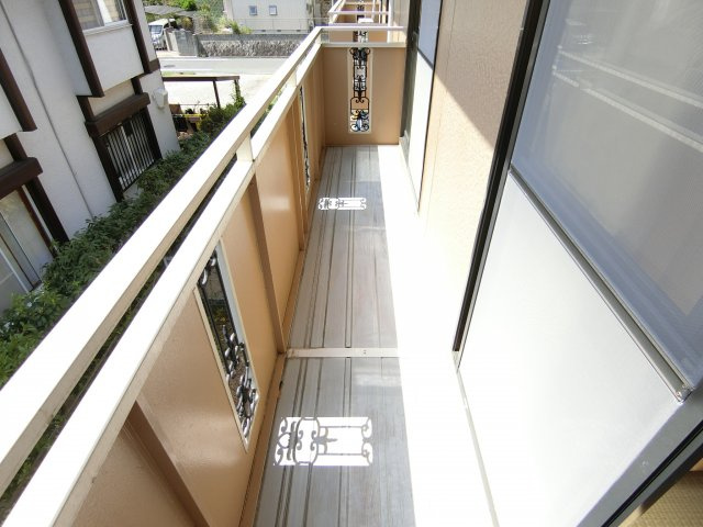 シティーハウス栄のバルコニー