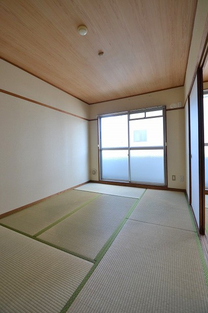 コーポ躍場の内装