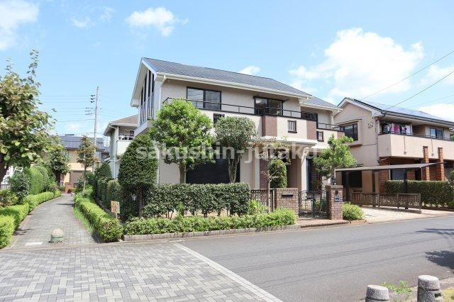 み春野２丁目　中古戸建　南西角地の前面道路含む現地写真|南西角地
