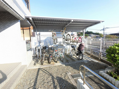 【その他共用部分】 | プリミテージュ横浜上永谷 | 駐輪場