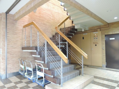 【その他共用部分】 | 日吉ロイヤルマンション | 共用部分階段