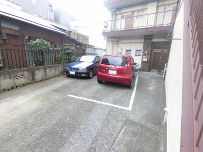 【駐車場】 | 潮田マンションB棟 | 駐車場
