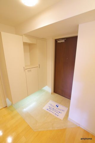 グレンパーク梅田北　仲介手数料無料の玄関