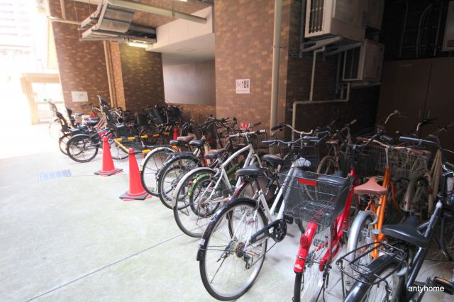 グレンパーク梅田北　仲介手数料無料の駐車場