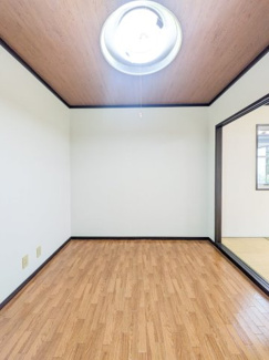 【洋室】 | サンハイツ（旭台）