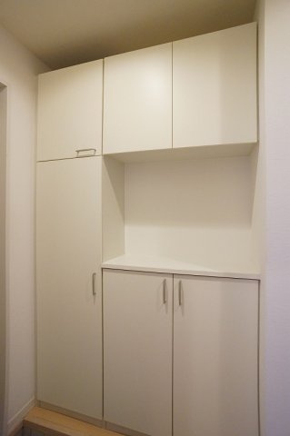 【収納】 | グランデール壱番館 | 大容量大型シューズボックスです