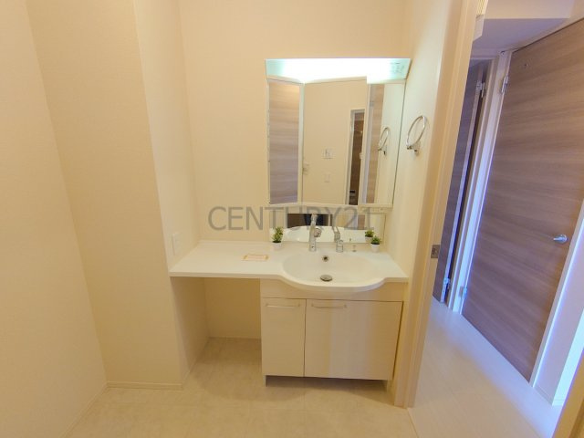 【洗面所】 | グランクール